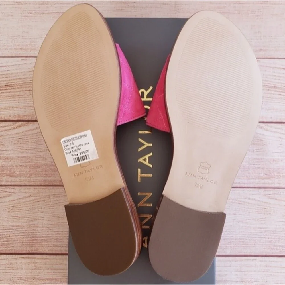 Ann Taylor Lyra Suede Quilted Slide Open Toe Sandals Pink Women's Size 7.5